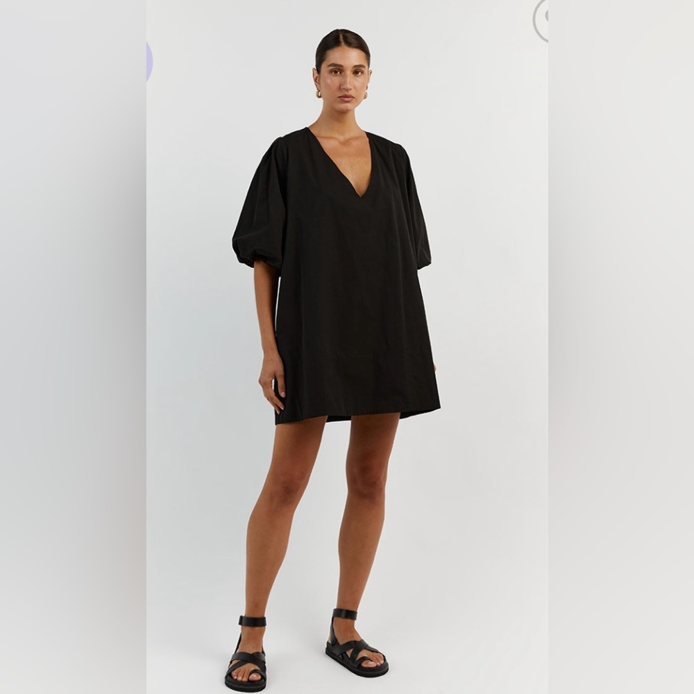 NBW NWT Dissh Black Short Puff Sleeve Dress